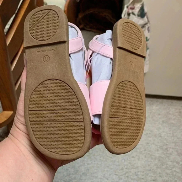 Gymboree Pink Girls sandals Size 8 - Picture 2 of 7